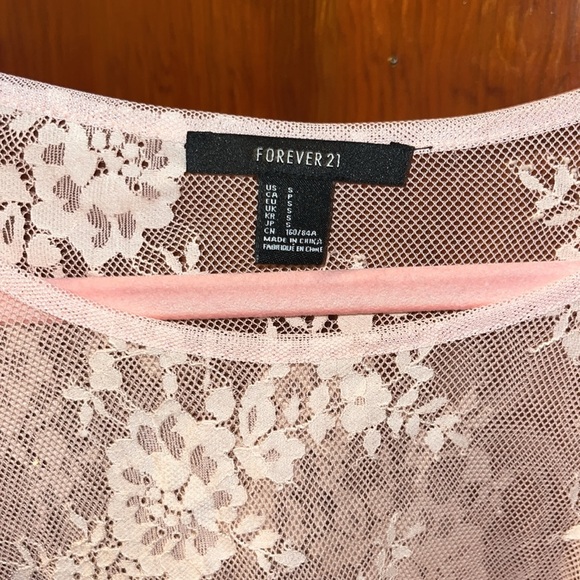 Forever 21 Lace Pink Floral Crop Top - Picture 3 of 4